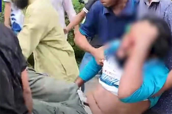 ঢাকা প্রকৌশল ও প্রযুক্তি বিশ্ববিদ্যালয়ে নতুন উপাচার্য নিয়োগ কেন্দ্র করে সংঘর্ষ, আহত একাধিক