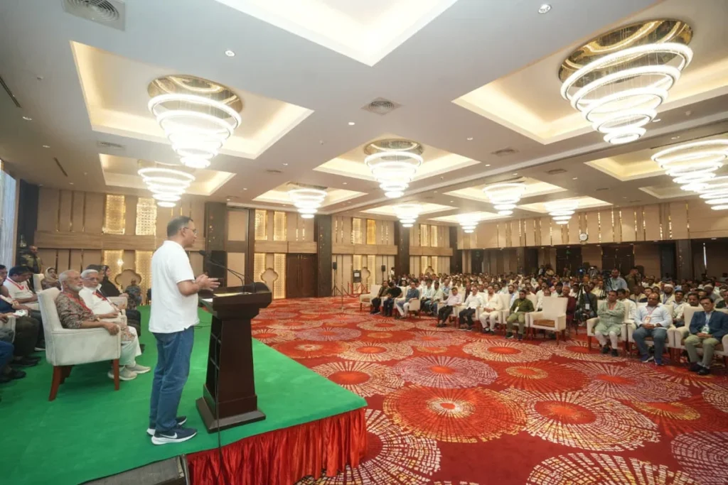 ‘সিঙ্গাপুর, কানাডা নয়, আমরা বেটার বাংলাদেশ গড়তে চাই’: প্রধানমন্ত্রী তারেক রহমান