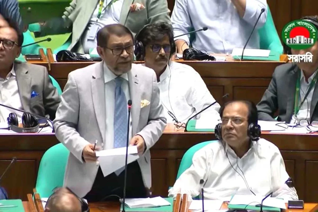 প্রশাসনিক কার্যক্রমে দক্ষতা, স্বচ্ছতা ও জবাবদিহিতা নিশ্চিতের তাগিদ প্রধানমন্ত্রীর