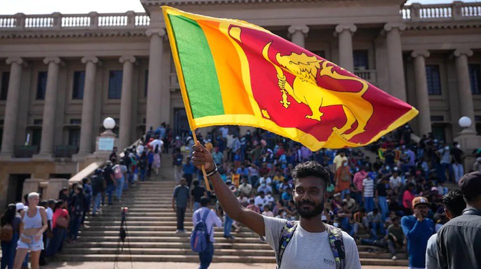 Three-way fight for Sri Lanka presidency: parliament