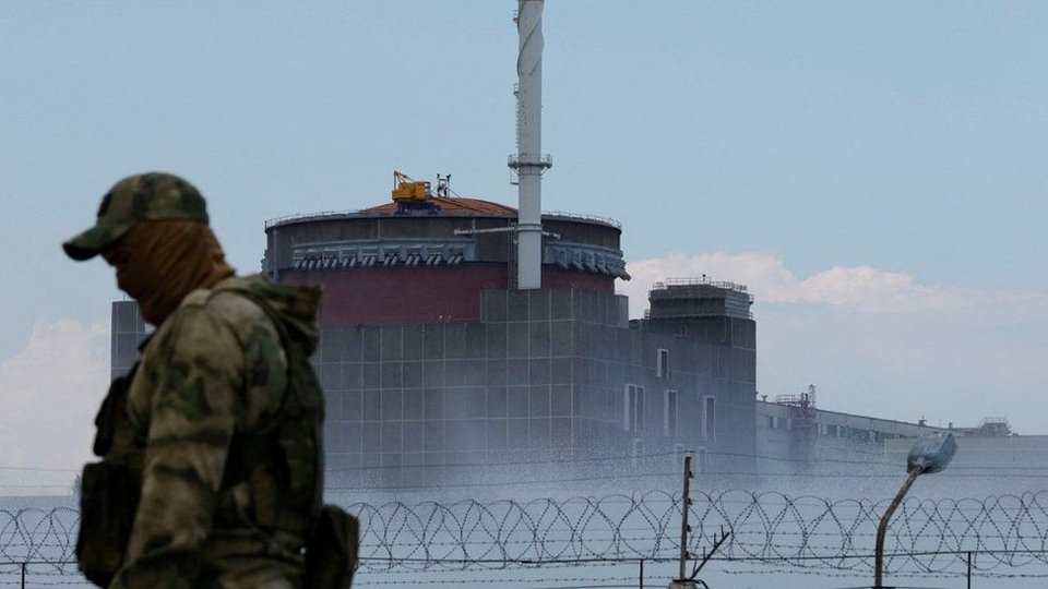 Zelensky condemns Russian ‘terror’ after damage to nuclear plant