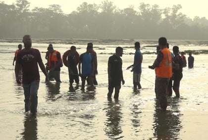 পঞ্চগড়ে নৌকাডুবি; আজও চলছে উদ্ধার অভিযান