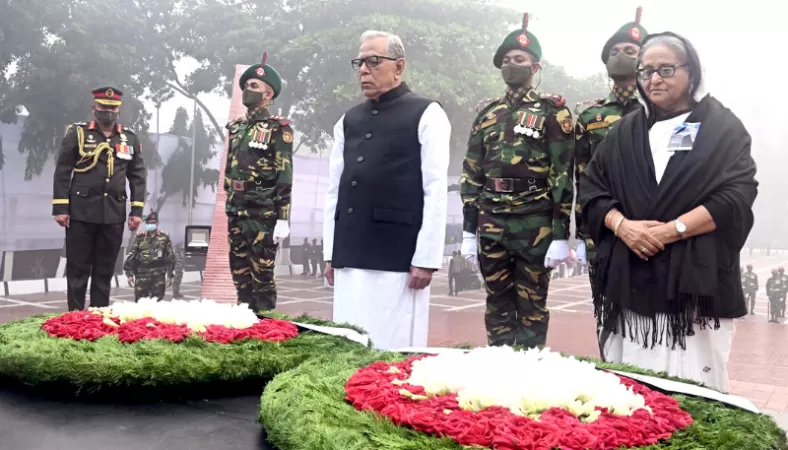 President, PM pay tribute to martyred intellectuals