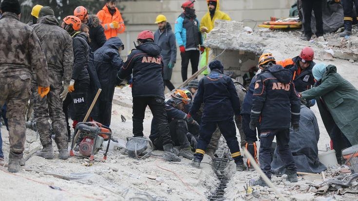 Death toll jumps to over 7,800, state of emergency delcared in Turkey