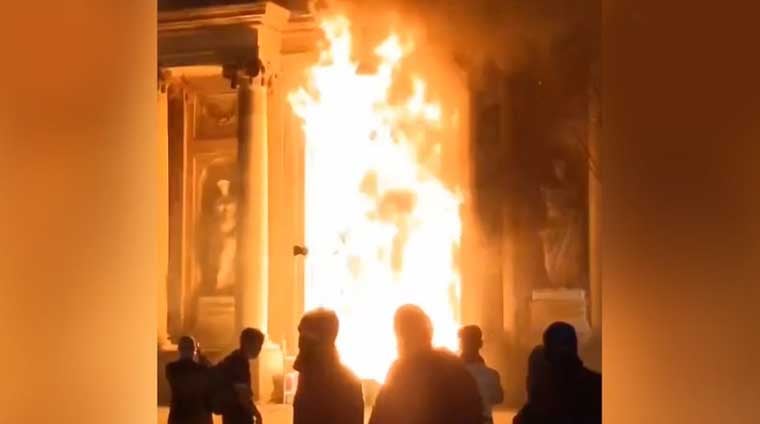 Violence flares as French protesters vent fury at Macron reform