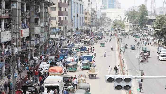 বায়ুদূষণে আজ শীর্ষ সাতে ঢাকা।