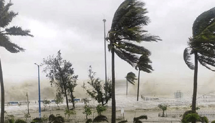 দেশের ৯ অঞ্চলে ঝড়ো হাওয়ার সংকেত