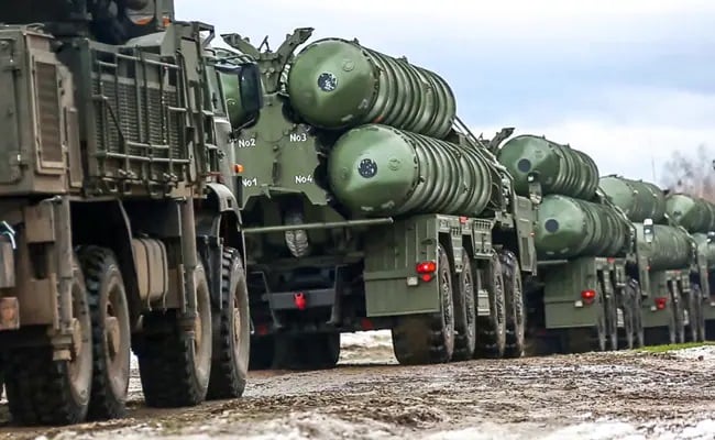 Russia sending nuclear arms to Belarus in Ukraine fight