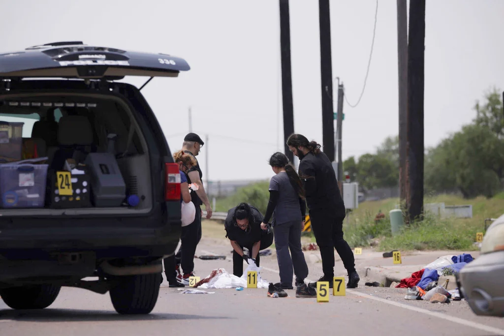 At least 7 killed in car ramming outside Texas migrant center