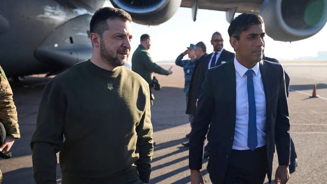 Ukraine leader targets ‘jets coalition’ on UK visit