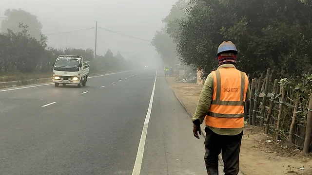 ঢাকাসহ চার বিভাগে শৈত্যপ্রবাহ, দুই জেলায় তাপমাত্রা নামল ৬.৬ ডিগ্রি সেলসিয়াসে’