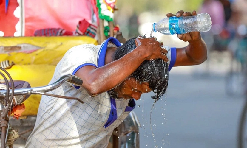 দাবদাহে পুড়ছে দেশ, আরো বাড়বে দিনের তাপমাত্রা