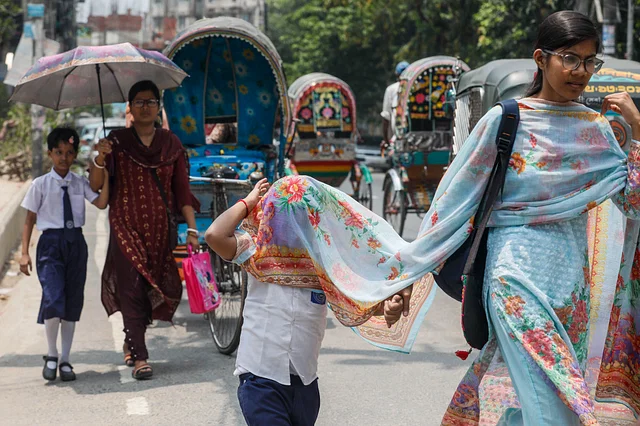 পাঁচ বিভাগে ৪৮ ঘণ্টার তাপপ্রবাহের সতর্কবার্তা