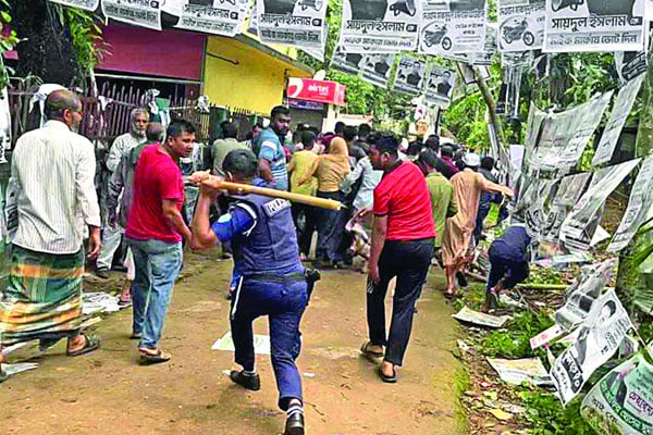 হামলা সংঘর্ষ বর্জনের ভোট উপজেলা নির্বাচনের তৃতীয় ধাপেও সহিংসতা, ভোটার উপস্থিতি কম