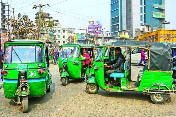 অবৈধ অটোরিকশার ছড়াছড়ি ঢাকায় মধু খাচ্ছে পুলিশ ও বিআরটিএ