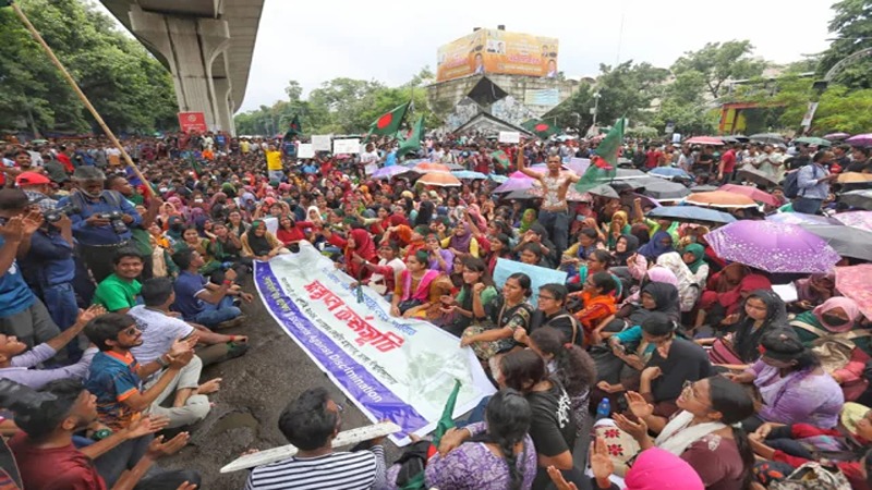 শাহবাগ ছাড়ল শিক্ষার্থীরা, শনিবার সারা দেশে বিক্ষোভ