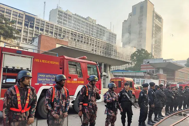 সচিবালয়ে লাগা আগুন ১০ ঘণ্টা পর পুরোপুরি নিভল