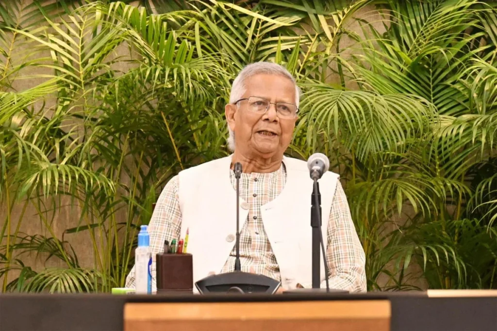 ডিসেম্বর থেকে জুনের মধ্যে নির্বাচন অনুষ্ঠানে অনঢ় প্রধান উপদেষ্টা ‘অধ্যাপক ইউনূস তার কথায় অটল। পরবর্তী জাতীয় নির্বাচন ডিসেম্বর থেকে আগামী জুনের মধ্যে অনুষ্ঠিত হবে।’