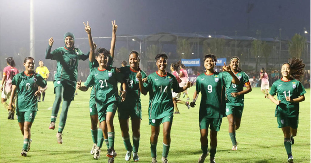 সাফ অনূর্ধ্ব-২০ নারী ম্যাচ ভেন্যু বদলিয়ে ভুটানকে ৪-১ গোলে হারাল বাংলাদেশন।