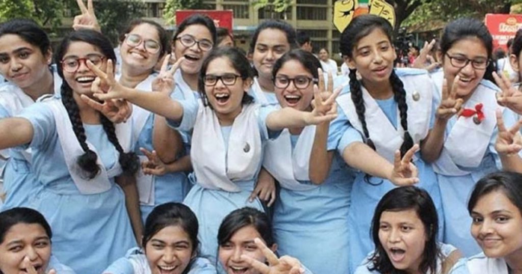 এসএসসি ও সমমানের ফল প্রকাশ, পাসের হার ৬৮.৪৫ শতাংশ