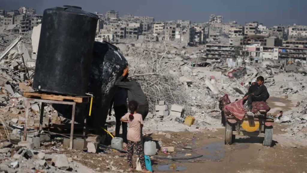 যুদ্ধবিরতির পরও গাজায় দুর্ভোগ অব্যাহত, মানবিক বিপর্যয়ে পড়েছে লাখো ফিলিস্তিনি