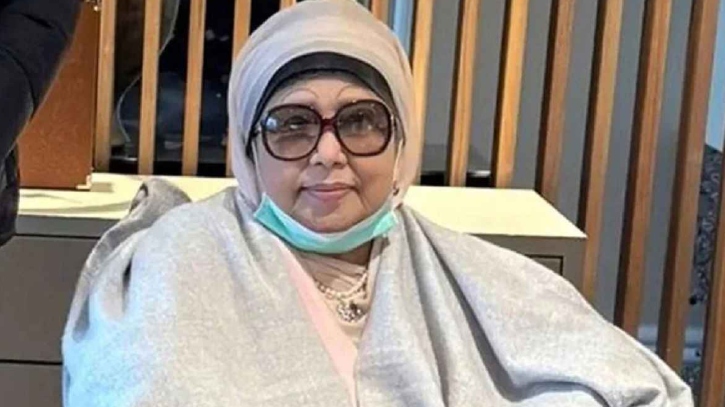 খালেদা জিয়ার নিউমোনিয়া শনাক্ত, নিবিড় পর্যবেক্ষণে চিকিৎসা চলছে