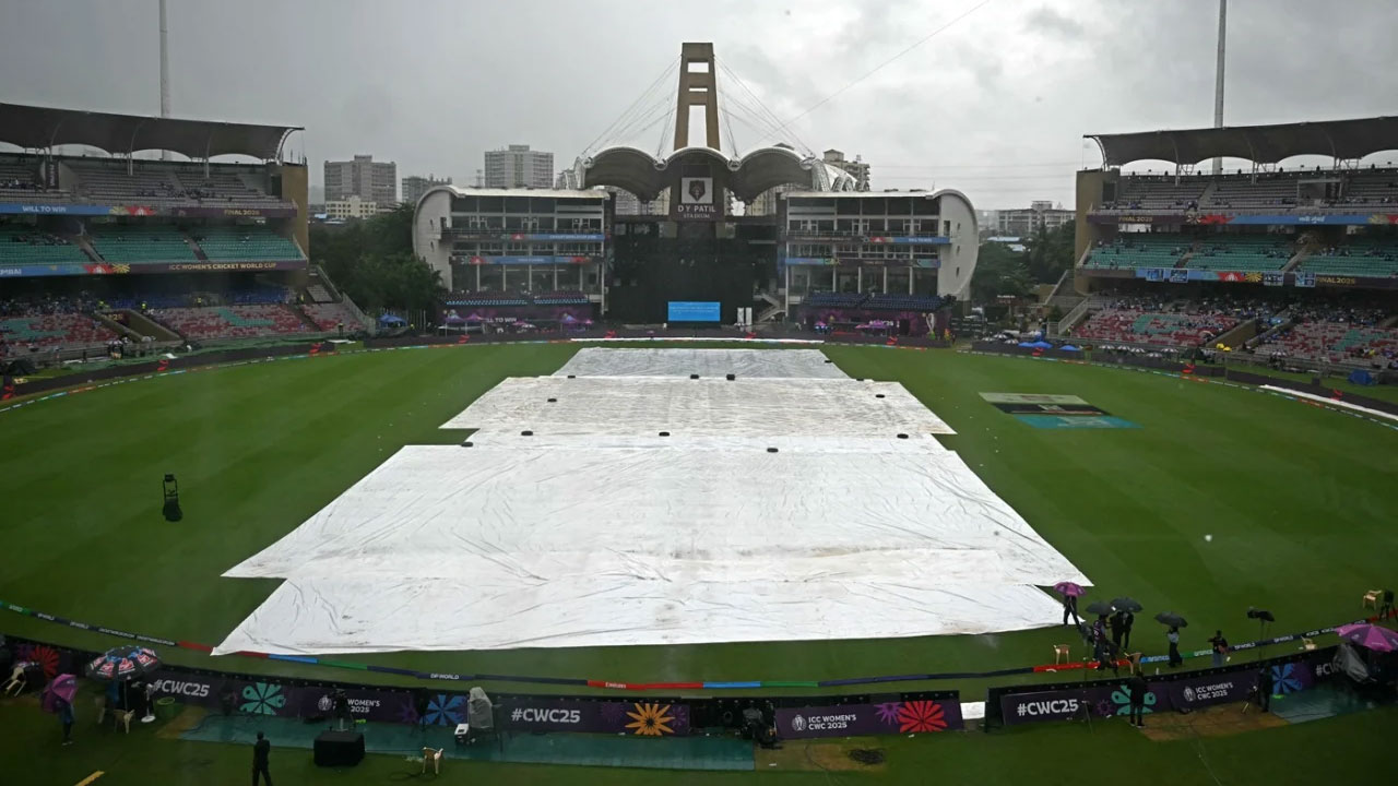 বৃষ্টির বাধায় দেরি মুম্বাইয়ে নারী ওয়ানডে বিশ্বকাপের ফাইনাল