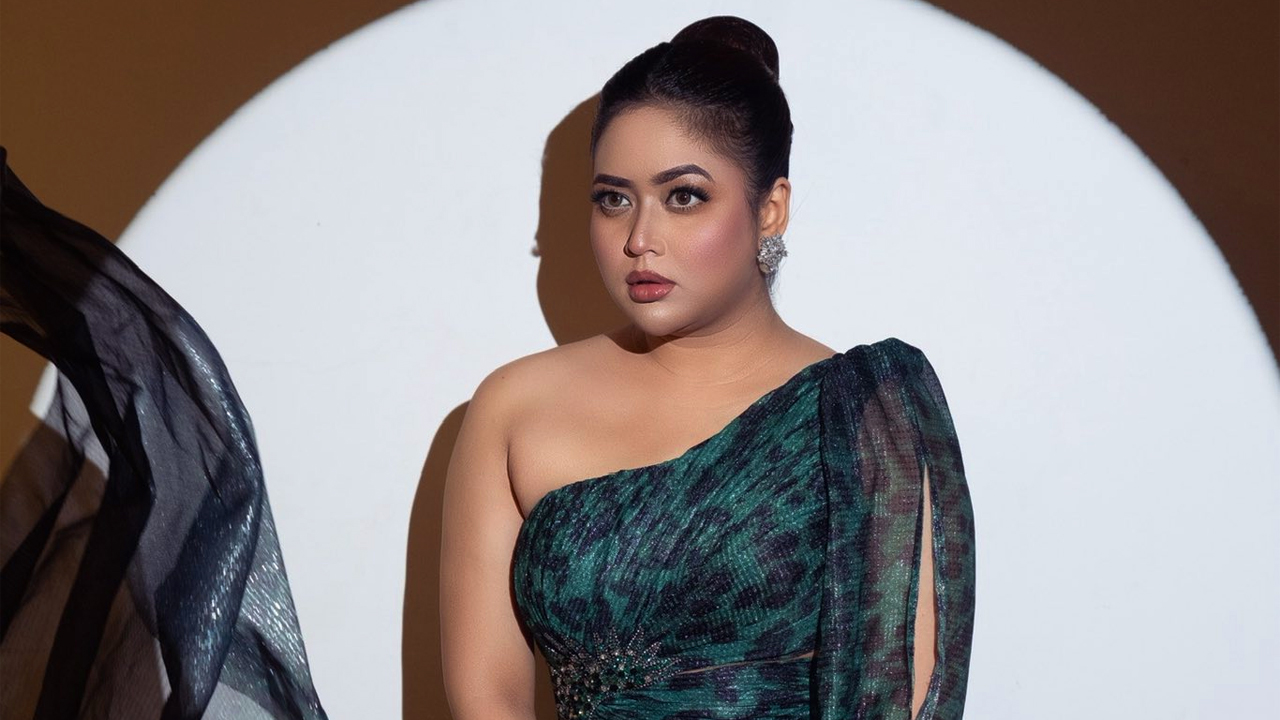 ভাবনা পেলেন ‘প্যাশনেট আর্টিস্ট’ সম্মাননা