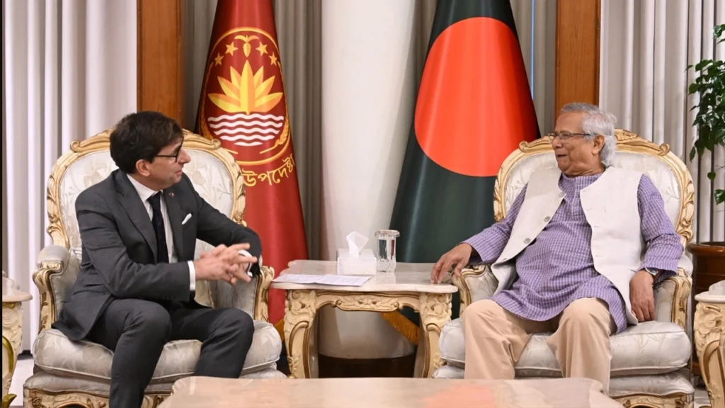 ঐতিহাসিক নির্বাচনকে ঘিরে বাংলাদেশ–ফ্রান্স দ্বিপাক্ষিক আলোচনা জোরদার