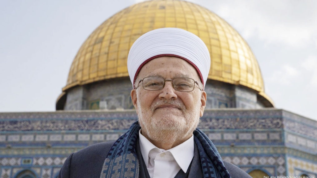 ইসরায়েল শুরু করছে আল আকসা খতিবের বিচার