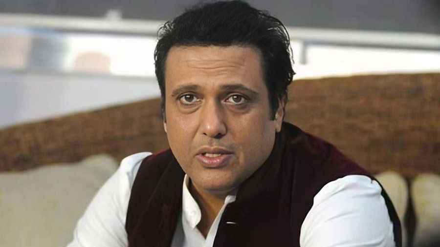 বলিউডের অভিনেতা গোবিন্দ অসুস্থ হয়ে হাসপাতালে