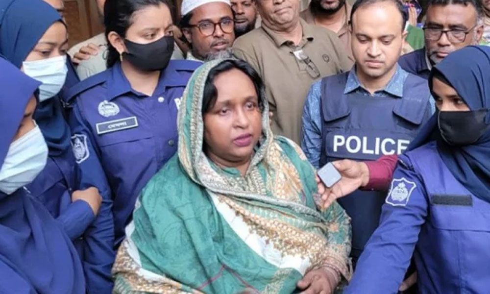 সাবেক নাসিক মেয়র ডা. সেলিনা হায়াত আইভীকে দুই মামলায় শ্যোন অ্যারেস্ট, জামিন প্রক্রিয়া বাধাগ্রস্ত