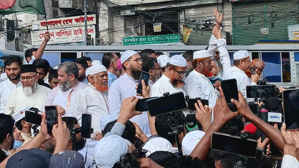 জুলাই সনদ বাস্তবায়ন ও গণভোট দাবি রেখে জামায়াতের নেতাদের সতর্কবার্তা