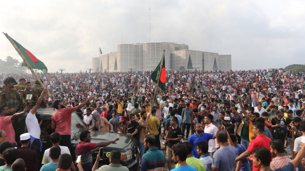 জুলাই অভ্যুত্থানে আহত ৬ জুন যোদ্ধাকে উন্নত চিকিৎসার জন্য থাইল্যান্ডে পাঠানোর সিদ্ধান্ত