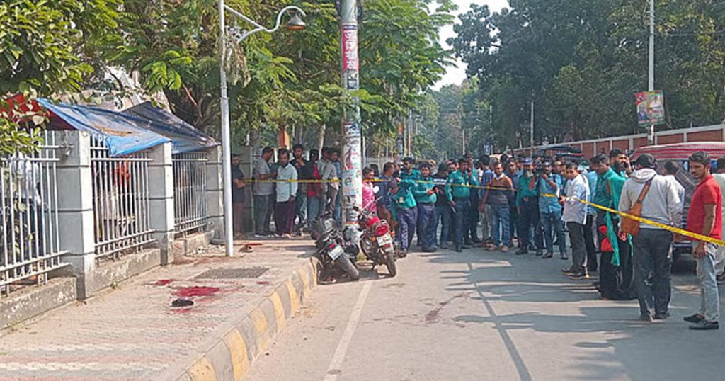 আদালত চত্বরে দুজন গুলিবিদ্ধ হয়ে নিহত