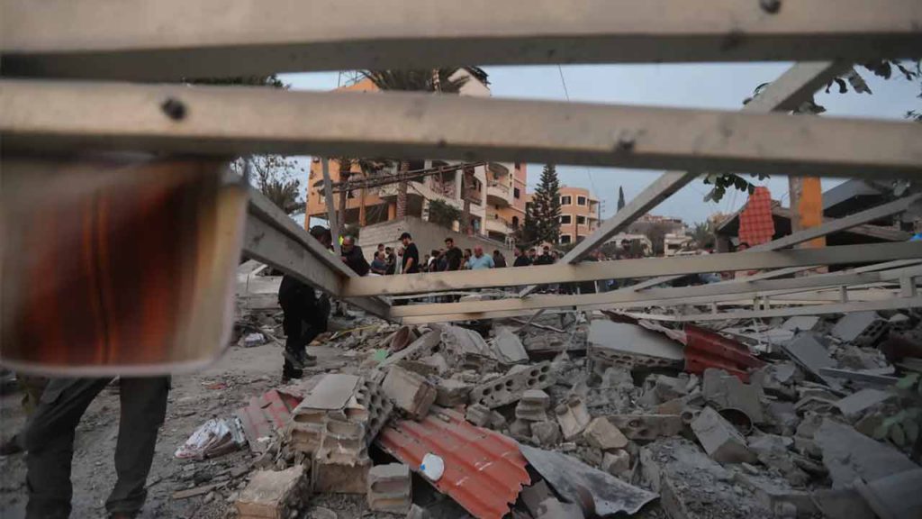 যুদ্ধবিরতি চুক্তি ভঙ্গ করে লেবাননে ইসরায়েলের হামলা, নিহত ২