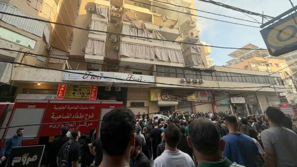 ইসরায়েলের বিমান হামলায় বৈরুতে হিজবুল্লাহর শীর্ষ কমান্ডার নিহত