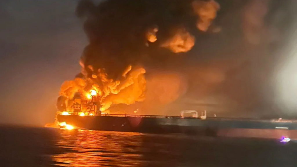 রাশিয়ার দু’টি ট্যাংকারে ইউক্রেনের নাভাল ড্রোন হামলা