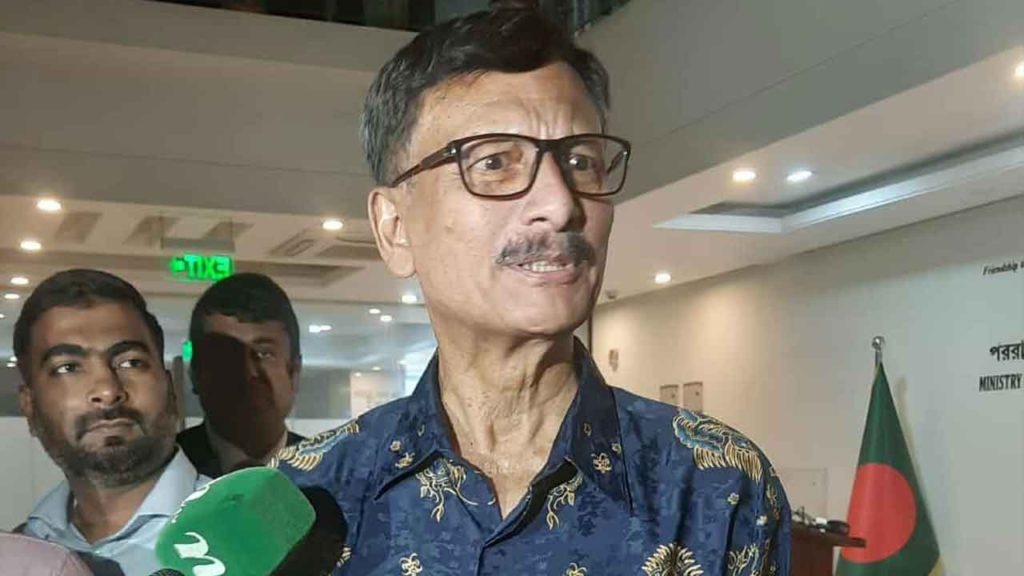 ভারতে বিস্ফোরণের পর বাংলাদেশের মাটি ব্যবহার নিয়ে ভারতীয় গণমাধ্যমের অভিযোগ, পররাষ্ট্র উপদেষ্টার প্রতিক্রিয়া