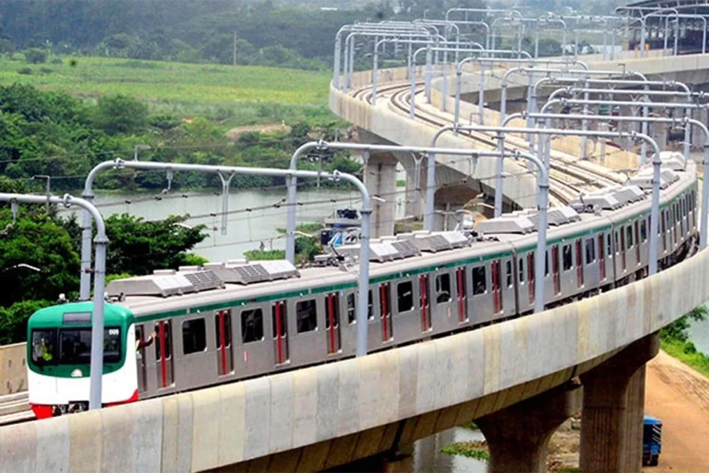 রাতেই চালু হচ্ছে মেট্রো রেল