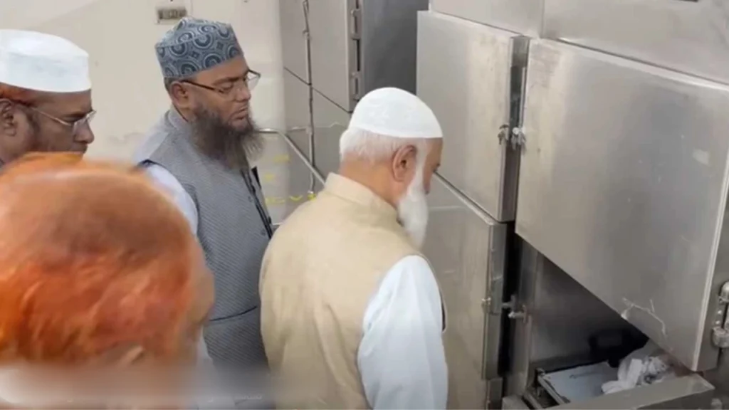 লন্ডন সফর সংক্ষিপ্ত করে শহীদ শরিফ ওসমান হাদির মরদেহ দেখতে জাতীয় হৃদরোগ ইনস্টিটিউটে জামায়াত আমীর