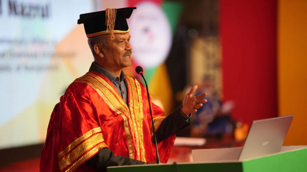 বিশ্ব প্রতিযোগিতায় টিকে থাকতে ডিগ্রির পাশাপাশি দক্ষতা ও প্রাতিষ্ঠানিক সক্ষমতার ওপর জোর