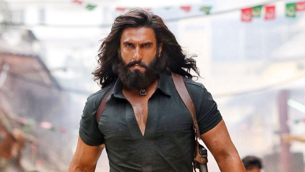 ধুরন্ধরের বক্স অফিস অগ্রযাত্রা: তিন দিনে ১০০ কোটির মাইলফলক