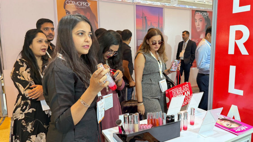 কসমোপ্রফ-ভারত ২০২৫-এ বাংলাদেশি কসমেটিকস পণ্যের সফল প্রদর্শন