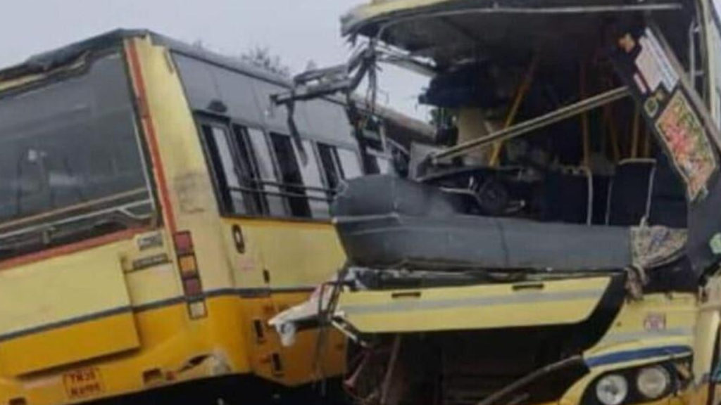 ভারতের তামিলনাড়ুতে বাস সংঘর্ষে ১১ নিহত, ৬০ আহত