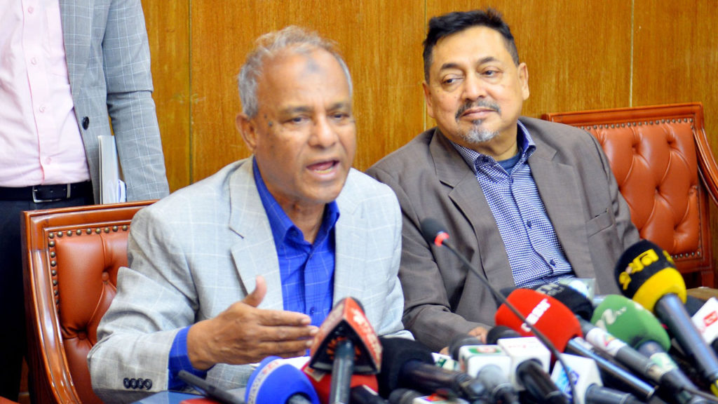 নির্বাচনে প্রতিটি কেন্দ্রে বিদ্যুতের নিশ্চয়তা দেবে সরকার: স্বরাষ্ট্র উপদেষ্টা