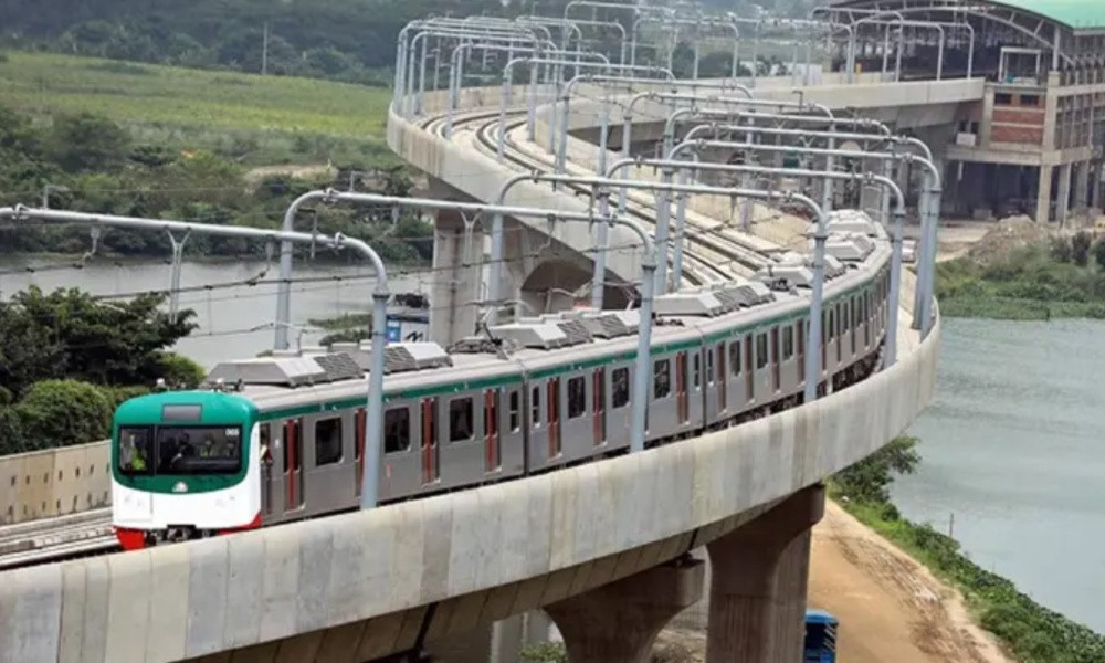 খালেদা জিয়ার জানাজা উপলক্ষে মেট্রোর অতিরিক্ত ট্রেন চলবে