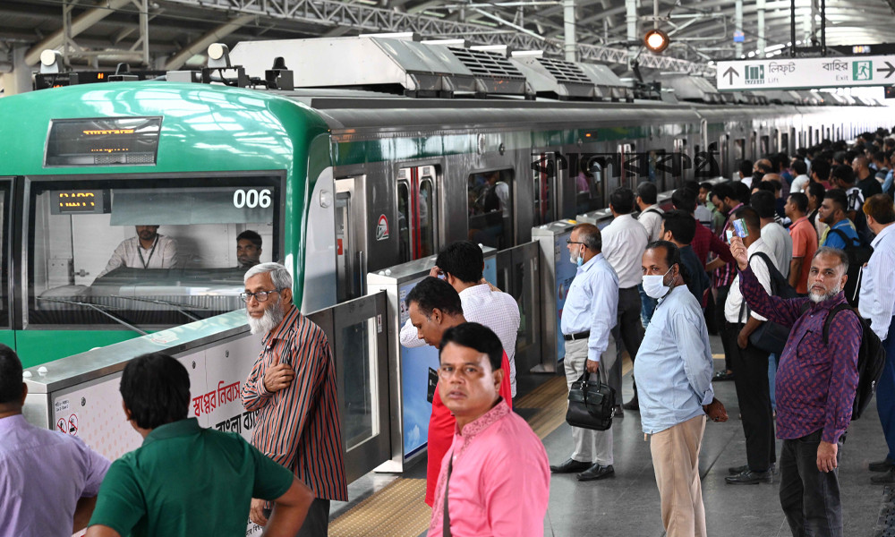 মেট্রো রেলের ট্র্যাক নিরাপদ, নিরাপত্তা ব্যবস্থা জোরদার করা হচ্ছে