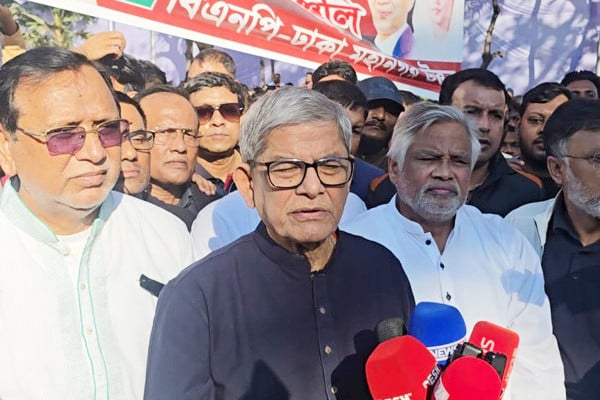 শহীদ বুদ্ধিজীবী দিবসে হত্যাকাণ্ডের আশঙ্কার কথা জানালেন মির্জা ফখরুল