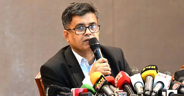 শফিকুল আলম প্রশ্ন তুললেন: নিষিদ্ধ দলের জনপ্রিয়তা জরিপ কতটা নৈতিক ও ন্যায়সঙ্গত